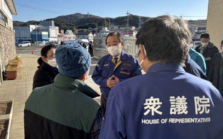 野田代表、大分市佐賀関の大規模火災現場を視察