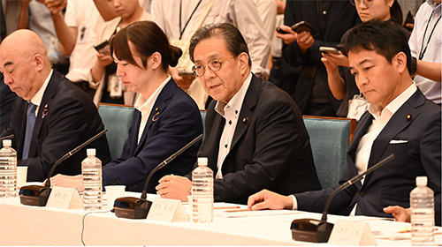 2026.07.29 首相官邸で開催された社会保障国民会議に出席し、意見表明をする水岡代表