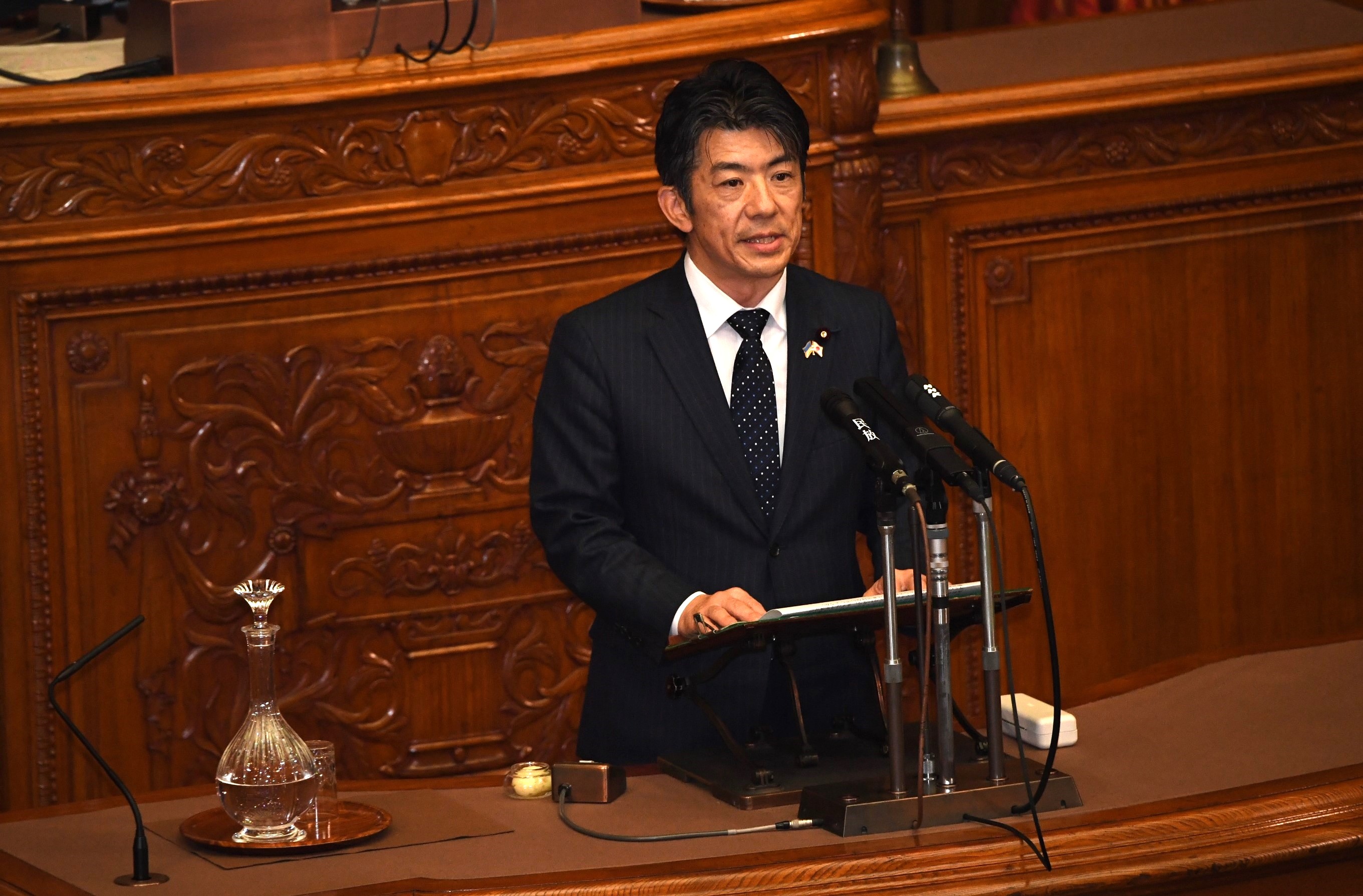 参院本会議】「ガソリン暫定税率廃止法案」参院で重徳和彦政調会長が