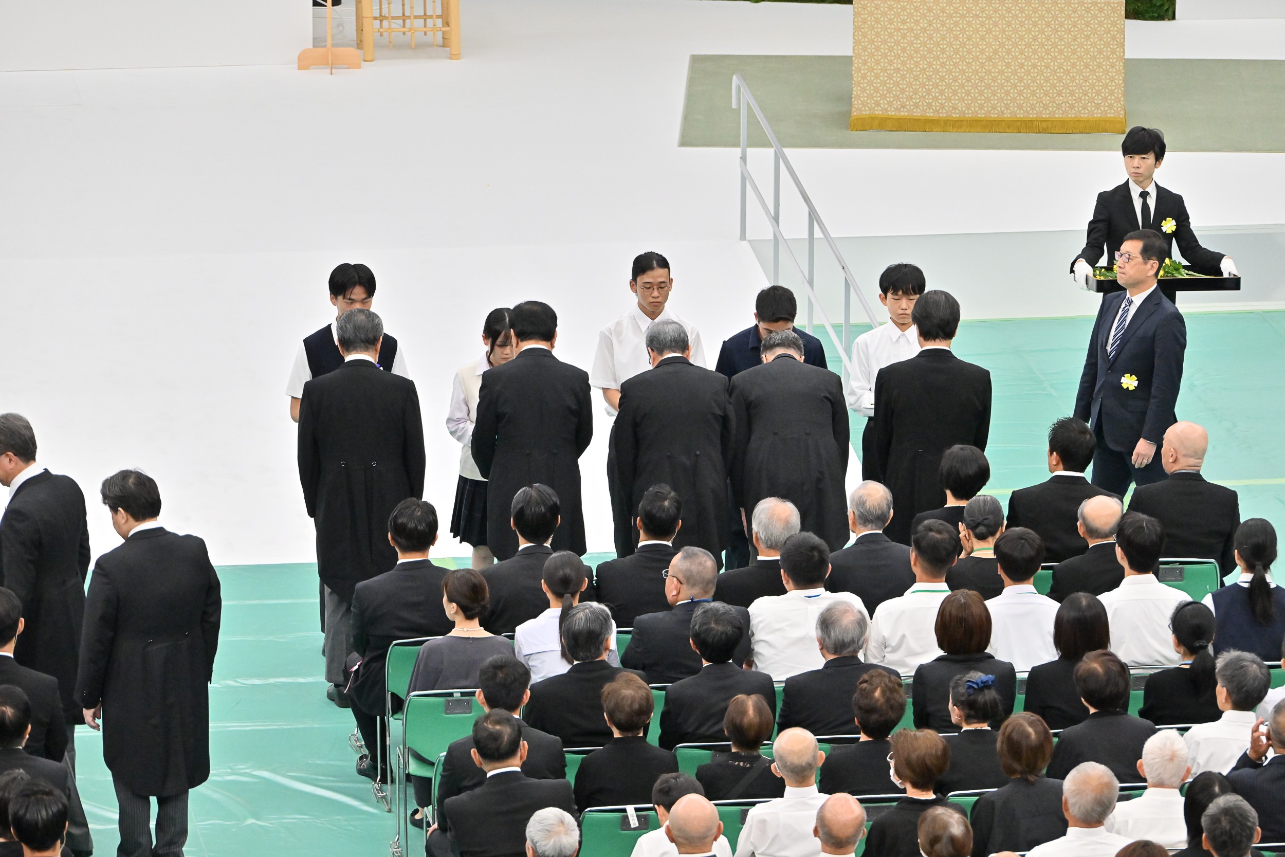 野田代表が全国戦没者追悼式に参列 - 立憲民主党