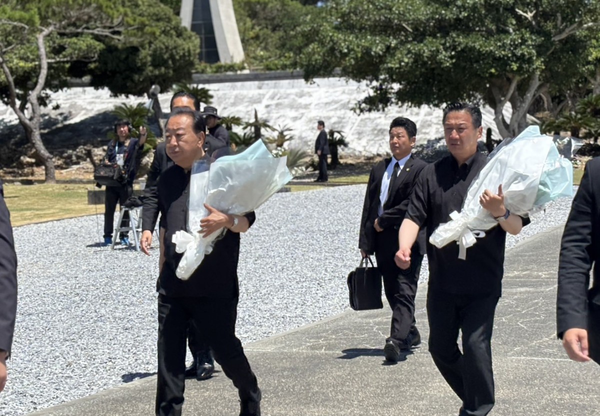 2025Nv0FoKbYNcDia2QzZPDD_tn120