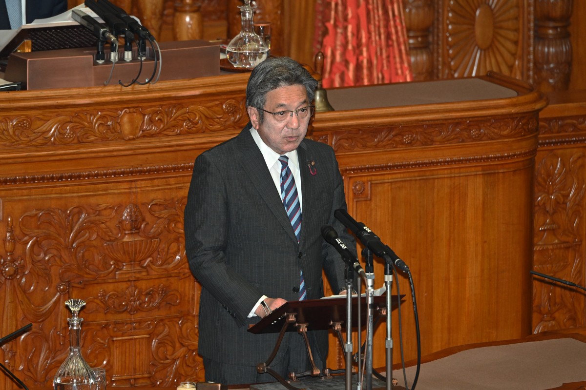 参院本会議】杉尾秀哉参院議員「AI新法」の代表質問、「人間中心の