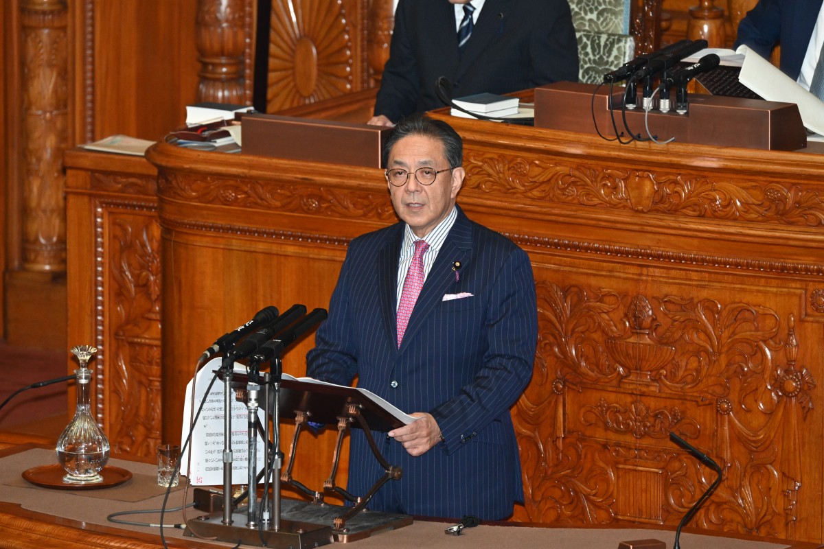 参院本会議】水岡参院議員会長が代表質問「政治は暮らしの痛みに真摯に