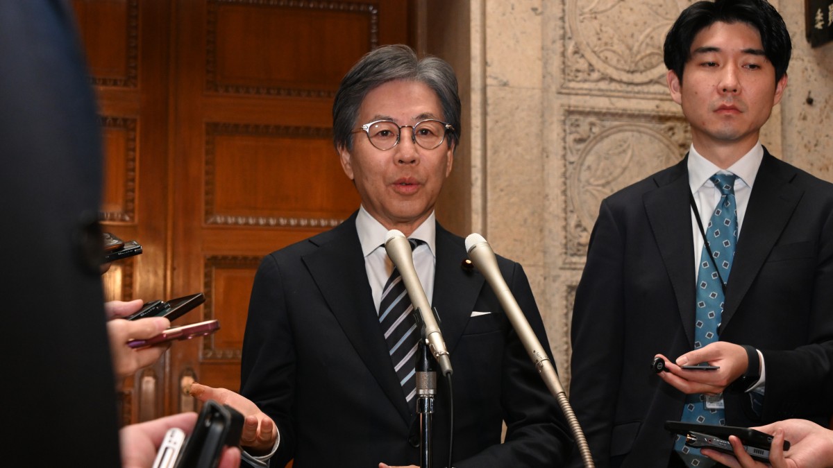 放漫財政に警鐘を鳴らし続けたい。修正を求めていく」安住幹事長