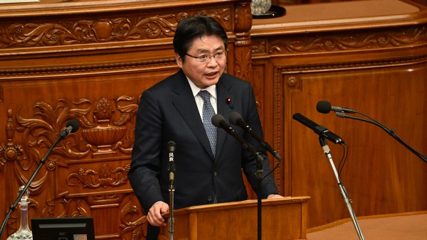 【衆院本会議】「地方財源の現状は依然として厳しい。交付税法定率引き上げを求めていくべき」吉川元議員