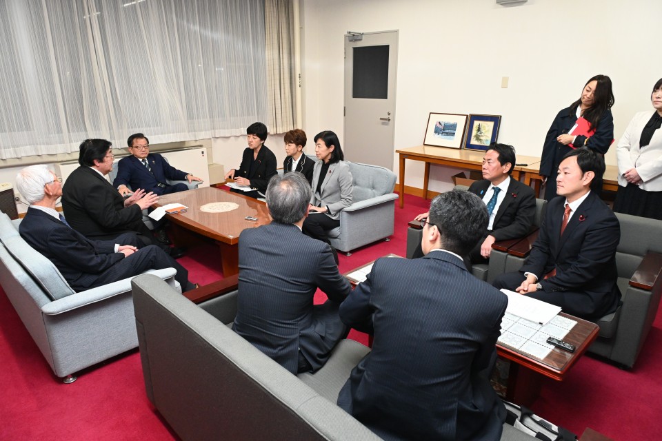 党福島県議団と意見交換 20251215_170352.JPG