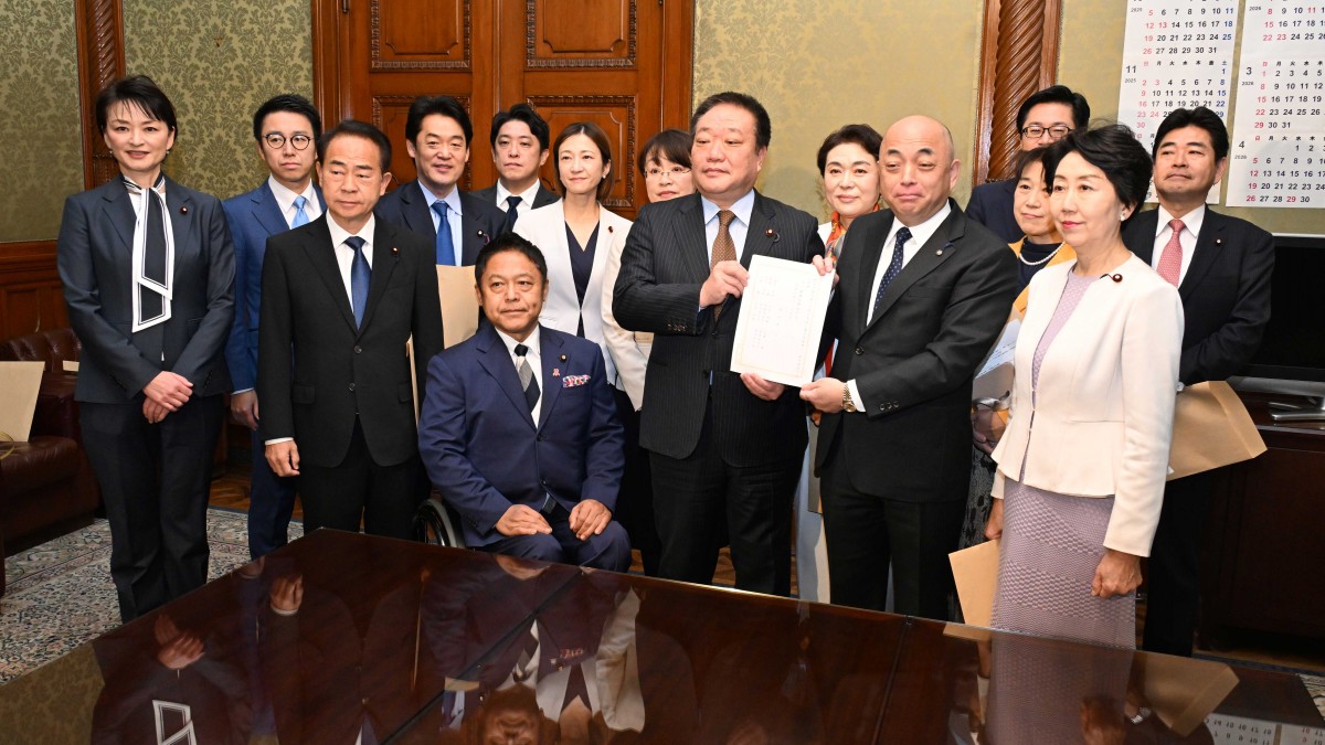 不公平な仕組みの解消に向けて「障がい児福祉所得制限撤廃法案」を提出