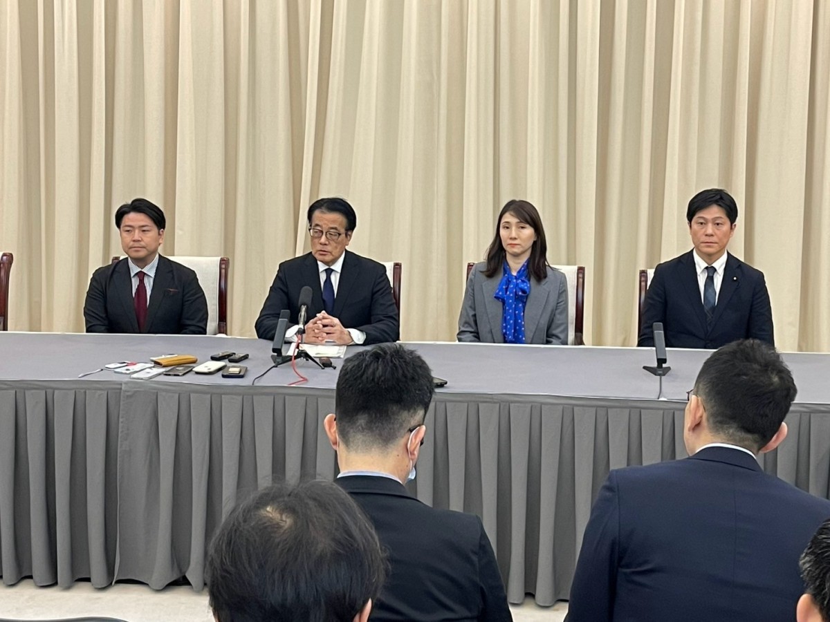 2025rK6iyoO8QjT6CmHyIBdr_tn120