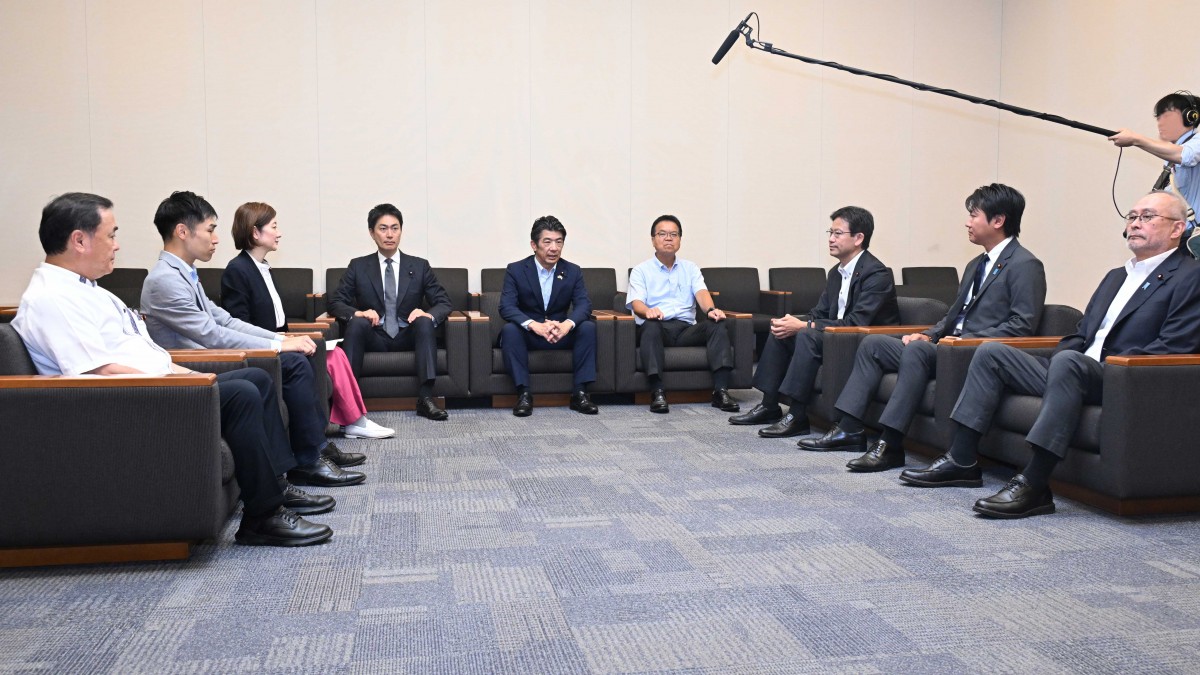 2025sXd7dfqei6WTjI6FBCgW_tn120