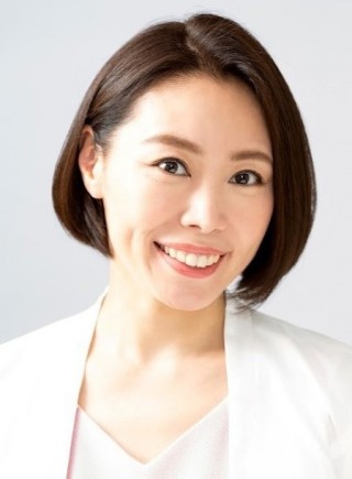菅原みほ