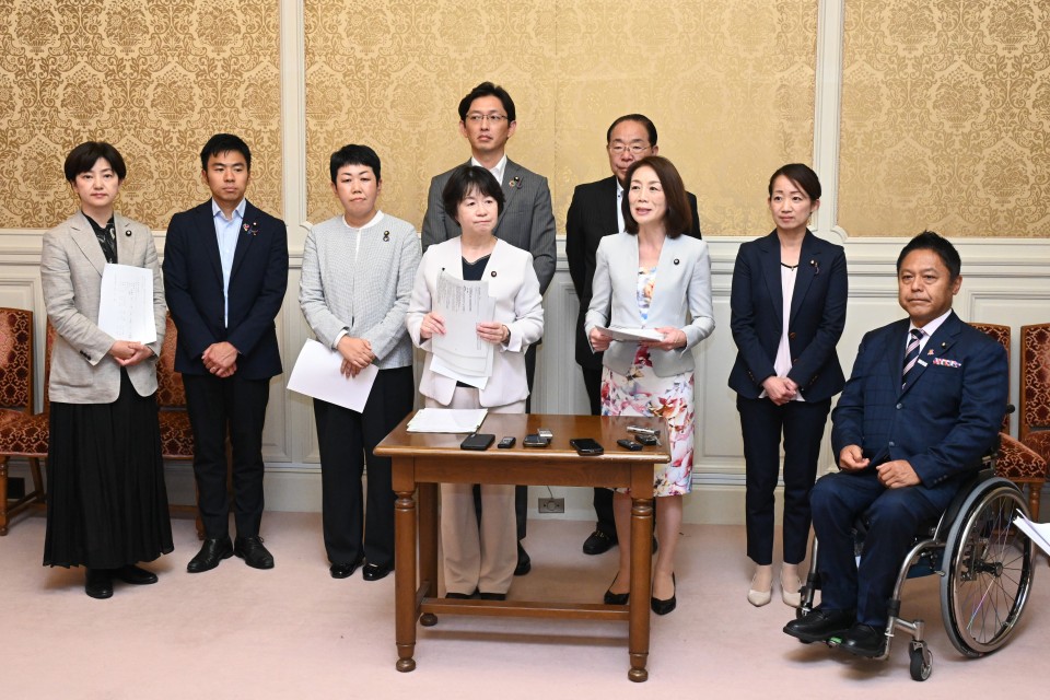 20260624参院に主要農作物種子確保法案を提出