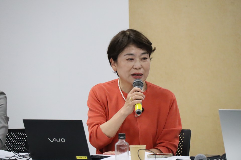 高木真理参院議員