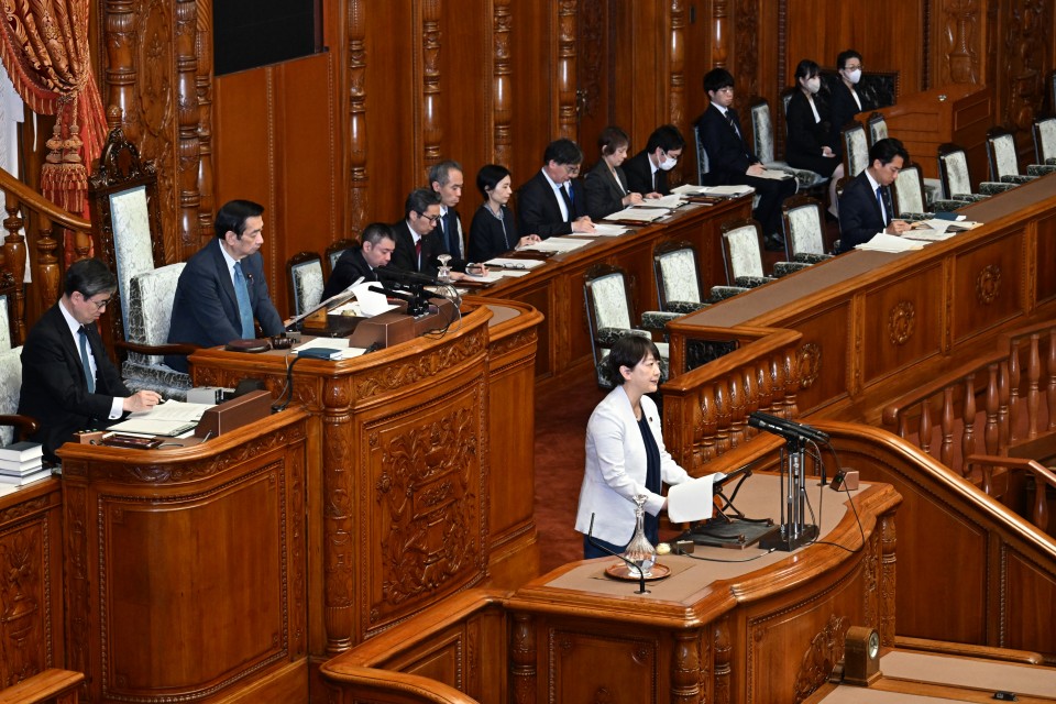 20260624青木愛議員が参院本会議で会派を代表して質問