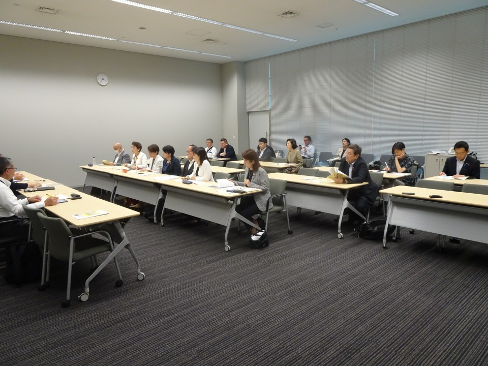 中央労福協との意見交換の様子