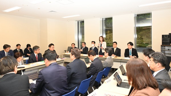 【三党政調審議会】第9回三党政調審議会を開催