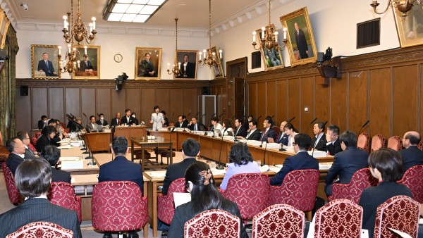 【参院財金委】森ゆうこ議員、スルガ銀行問題とサナエトークン問題を追及