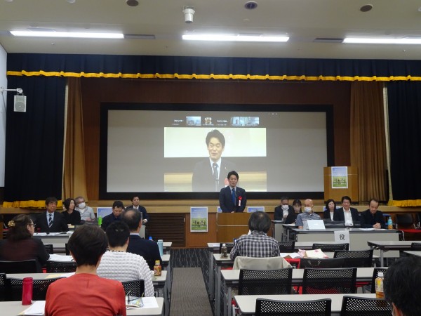 小西洋之参院議員が「一般社団法人日本難病・疾病団体協議会 第22回総会」に出席し、あいさつ