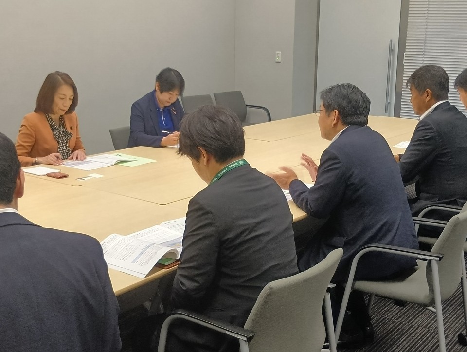 指定都市市長会との意見交換の様子