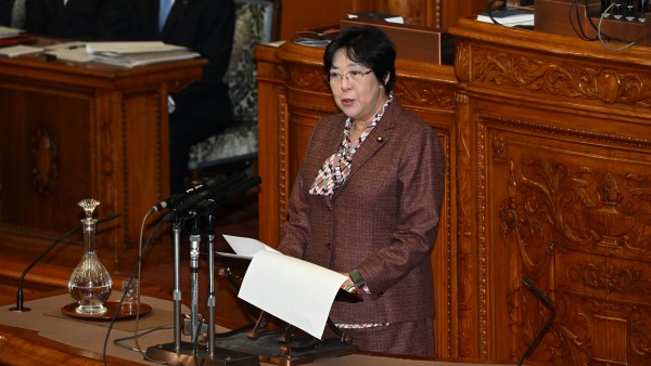 【参院本会議】田名部幹事長「国民生活の土台を強くし、誰もが何度でも挑戦し続けられる社会を目指す」