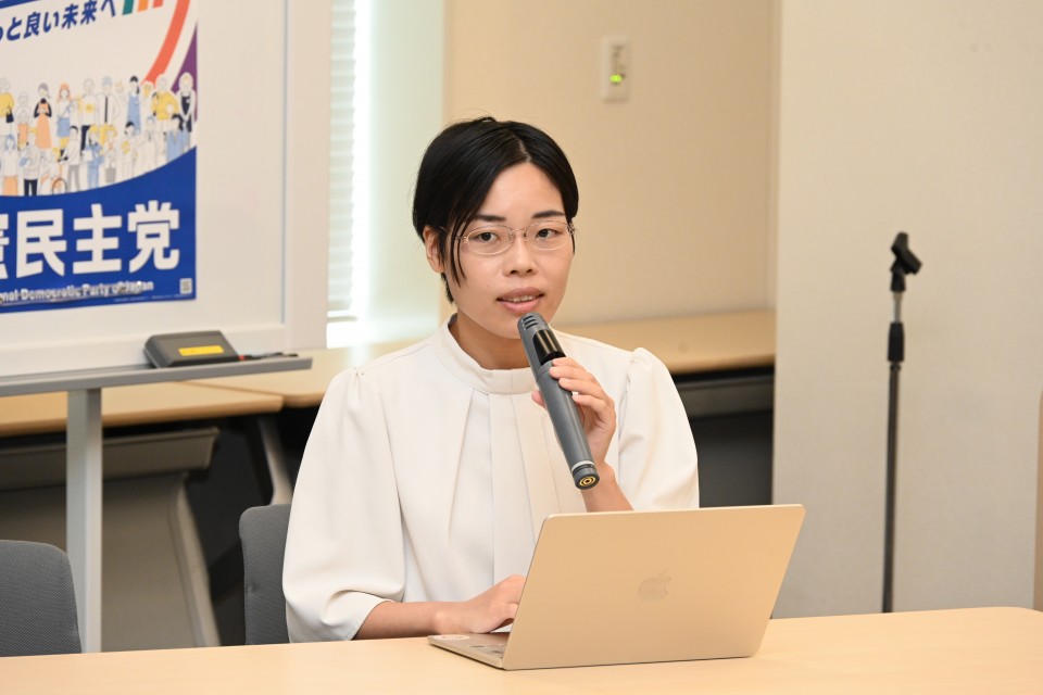 研修の講師を務めたStand by Women代表の濵田真里さん