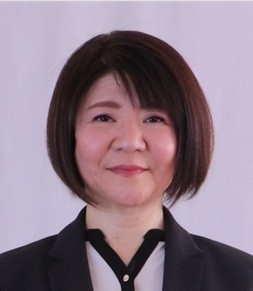 高橋なおみ