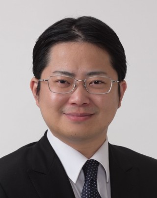 つるたけいすけ