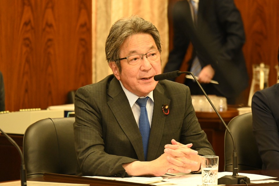 0260714杉尾秀哉議員が参考人質疑　国旗損壊等処罰法案