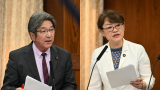 20260716参議院内閣委員会で質疑に立つ杉尾秀哉議員と小島とも子議員