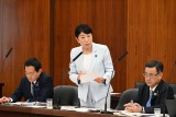 20261027参院外交防衛委員会で質問する辻元清美議員
