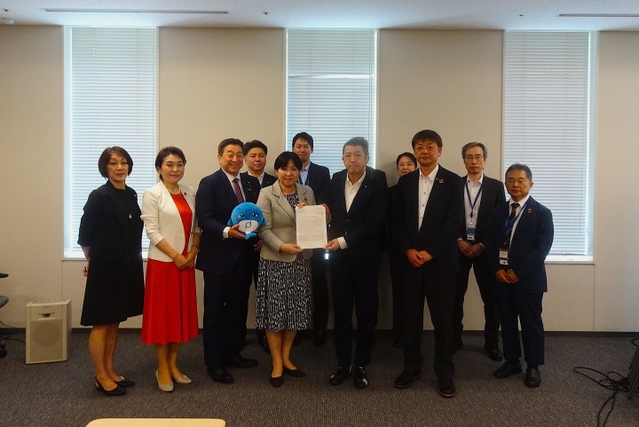 20260520中央労福協より「2026 年度 政策・制度実現に関する申し入れ」を受ける