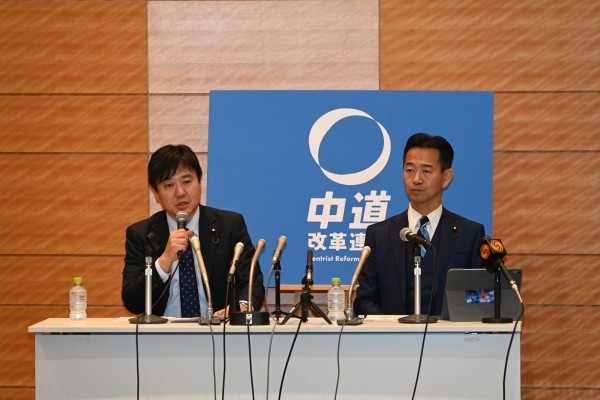 【基本政策発表会見】「生活者ファースト」で社会を再設計　食料品消費税ゼロやジャパンファンド創設掲げる　本庄・岡本両政調会長