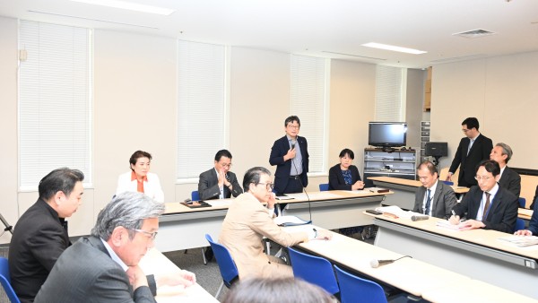 【税制・社会保障】臨時国会を見据え「就業者負担軽減支援金」などを議論