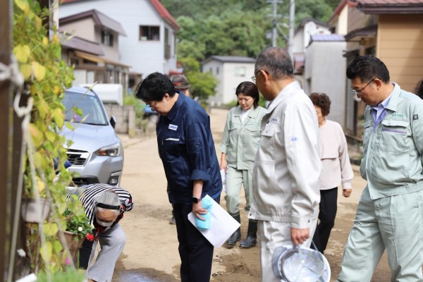 【青森】田名部幹事長が津軽地方の大雨被害を視察　「河川改修・土砂災害対策をさらに前に進める必要がある」