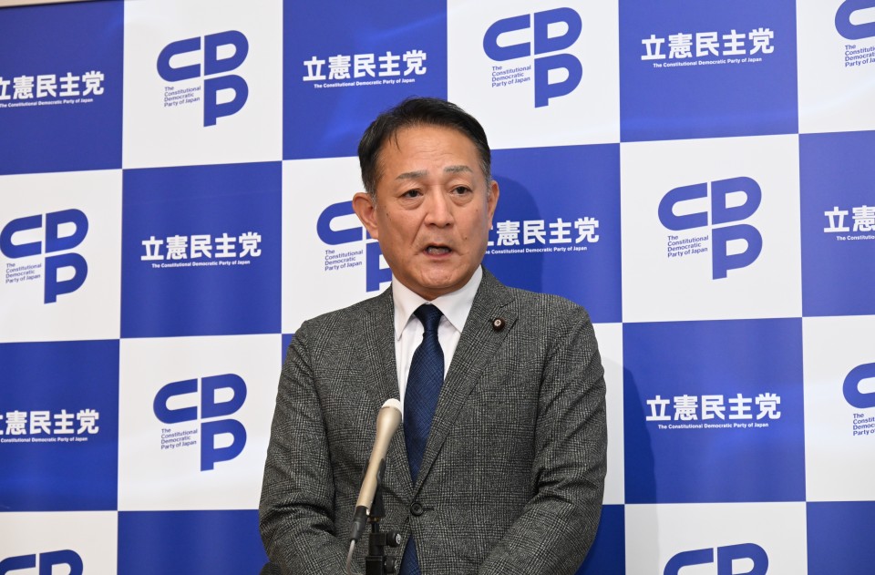 20261008与野党国対委員長会談後に記者団の取材に応じる斎藤嘉隆国対委員長
