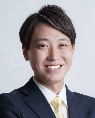 しまりょうた