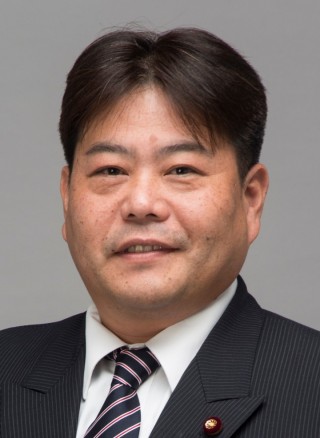 松井育人