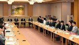 6月25日皇位継承に関する全体会議