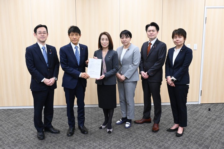 20261030サイバーセキュリティに関してデジタル担当大臣に申し入れ