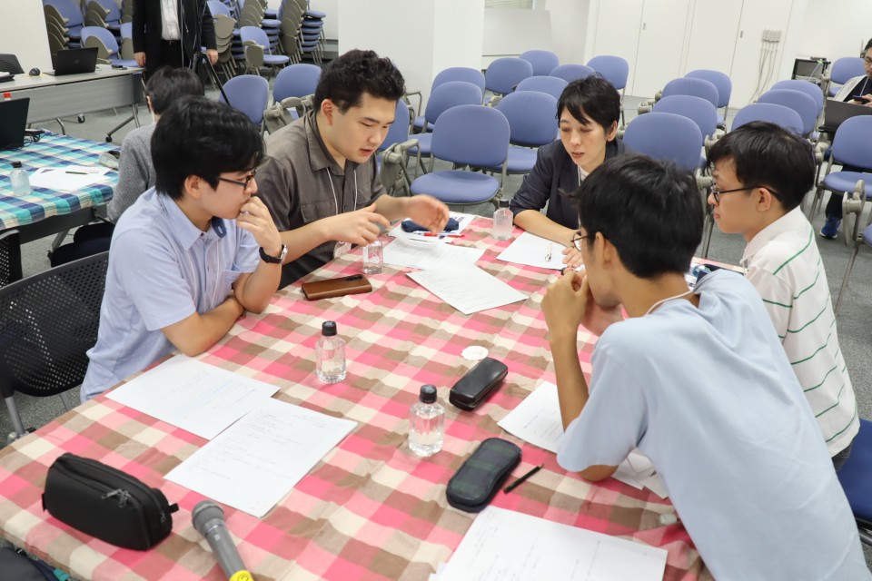 20260913りっけんユース夏企画「理想のまちづくり」の様子