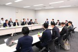 20260924　選挙運動に関する各党協議会に出席する熊谷裕人参院議員