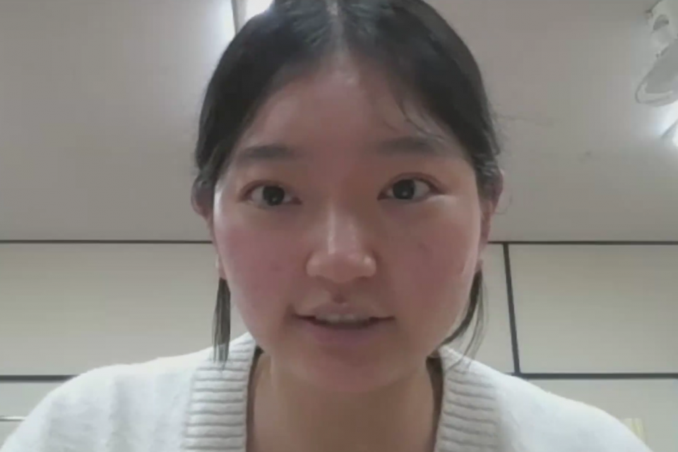 日本若者協議会からの政策提言を説明する板橋明澄さん（オンライン参加）