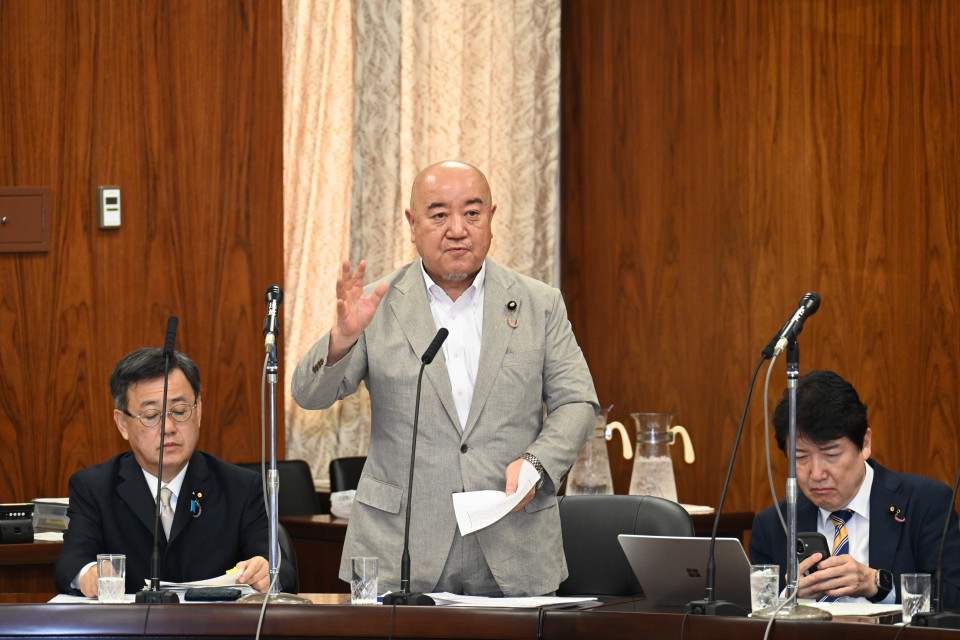 20260724参院沖北地方特別委員会で質問する鬼木誠議員