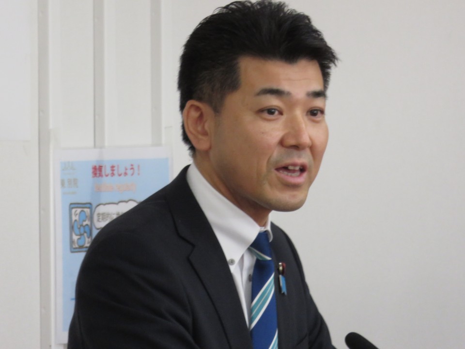 泉健太政調会長.JPG