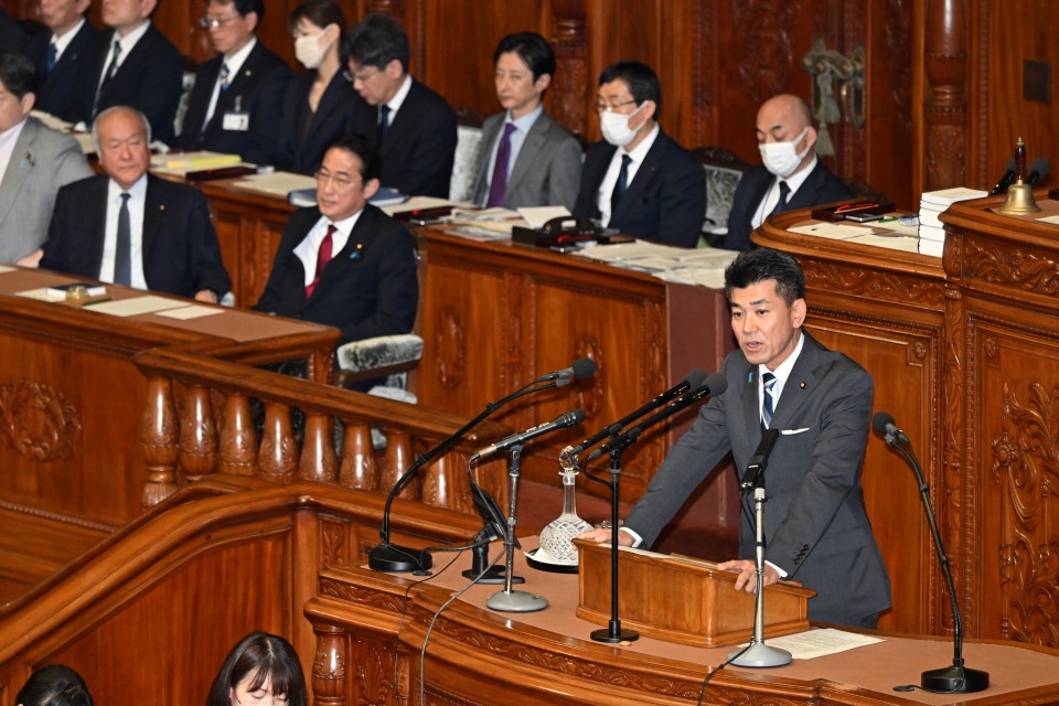 衆院本会議　泉健太　第213回通常国会