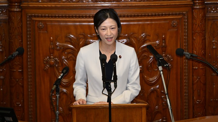 酒井なつみ　衆院本会議