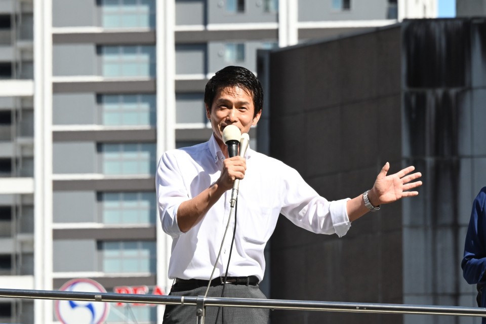 都知事選　小川淳也