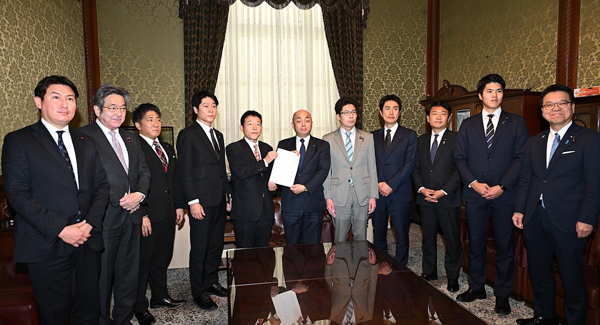 物価高騰等を踏まえ、被災者生活再建支援金を倍増する「被災者生活再建