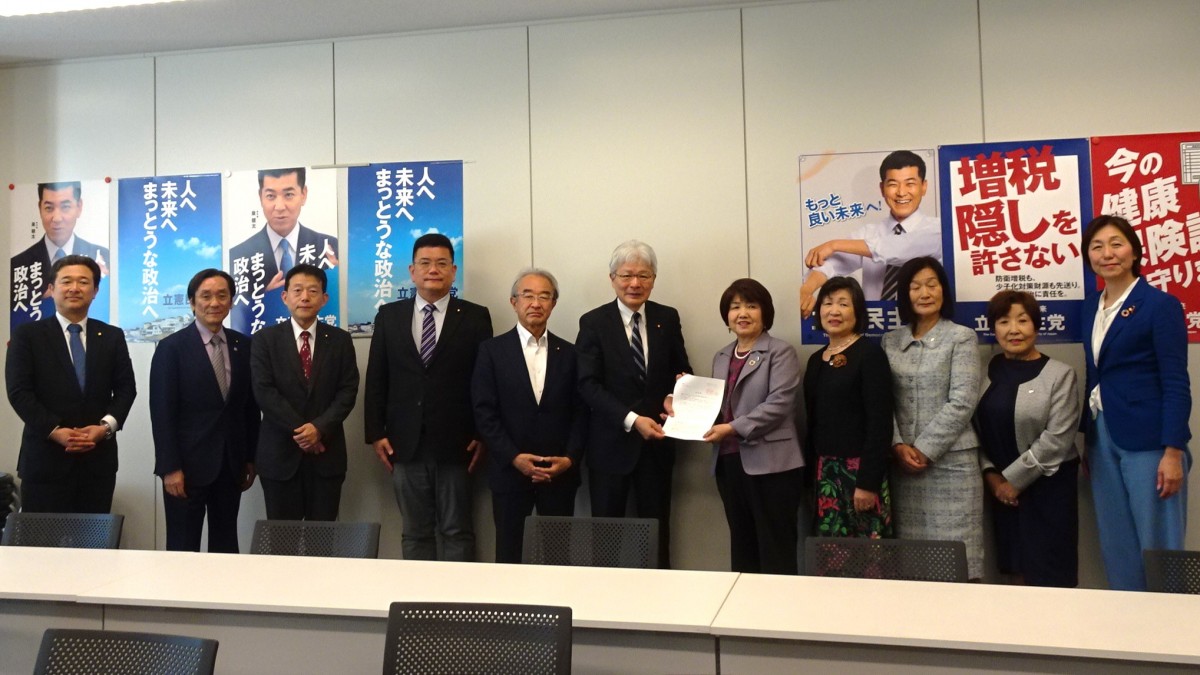 EKaDIGafrQvF2r2SBdx0kxiI_tn120