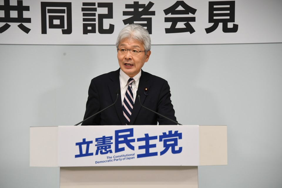 逢坂誠二議員 (3).JPG