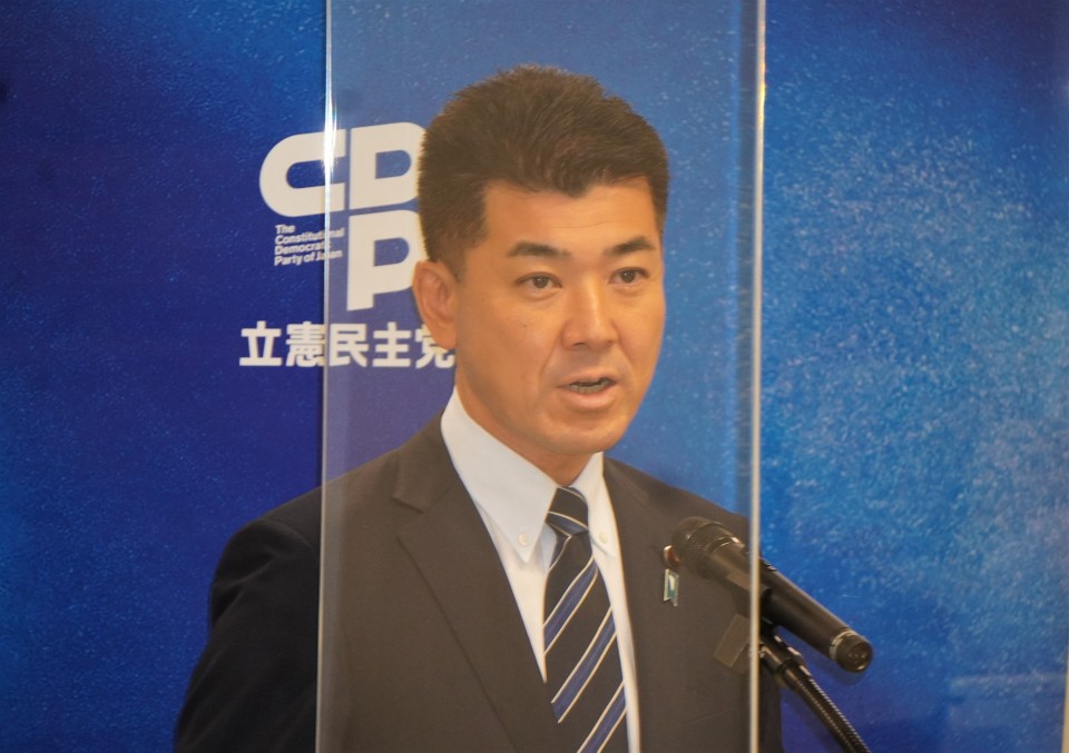 ★政調会長会見文中DSC01219.jpg